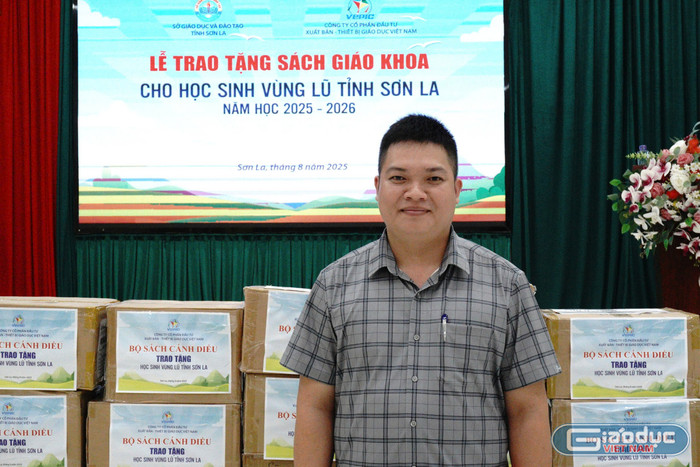 Ông Quàng Văn Hiệp - Phó trưởng phòng Phòng Văn hóa - Xã hội, Uỷ ban nhân dân xã Sông Mã. gdvn-vepic11.jpg