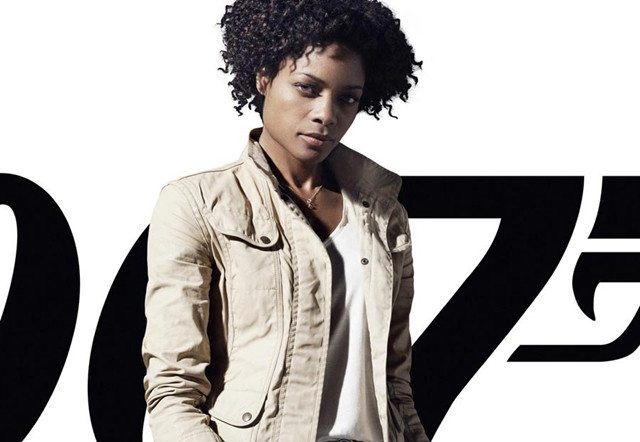 Nữ diễn viên này phát biểu rằng đối với các Bondgirl, sự xinh đẹp bề ngoài là không đủ. Để vào vai thành công, Naomie đã phải tập luyện lái xe và sử dụng vũ khí, thậm chí cô còn tự mình đóng các pha nguy hiểm mà ít cần đến diễn viên đóng thế. Nữ diễn viên này phát biểu rằng đối với các Bondgirl, sự xinh đẹp bề ngoài là không đủ. Để vào vai thành công, Naomie đã phải tập luyện lái xe và sử dụng vũ khí, thậm chí cô còn tự mình đóng các pha nguy hiểm mà ít cần đến diễn viên đóng thế.