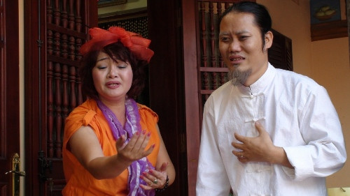 Trích cảnh "Thầy già con hát trẻ" Trích cảnh "Thầy già con hát trẻ"