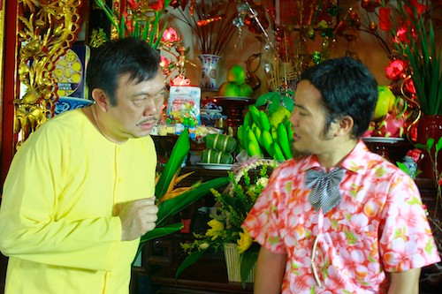 Màn đấu khẩu giữa Chí Tài và Vượng râu trong "Phụ huynh khó tính" Màn đấu khẩu giữa Chí Tài và Vượng râu trong "Phụ huynh khó tính"