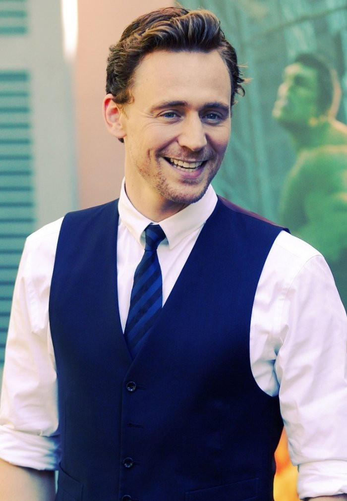 Tom Hiddleston được từng được trang web điện ảnh Total Film bình chọn là nam diễn viên hot nhất năm 2012. Tom Hiddleston được từng được trang web điện ảnh Total Film bình chọn là nam diễn viên hot nhất năm 2012.