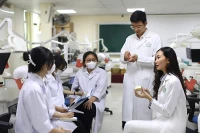 So sánh chỉ tiêu, điểm chuẩn, đội ngũ giảng viên của các cơ sở GDĐH đào tạo ngành Y khoa