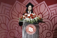 Cựu SV Trường ĐH Ngoại thương chia sẻ kinh nghiệm đạt 4 học bổng trường top ở châu Âu