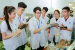 Đa dạng mức học phí và điểm chuẩn trong đào tạo ngành Công nghệ kỹ thuật hóa học 