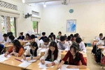  Thi tốt nghiệp THPT: Trường học đẩy mạnh ôn tập, nỗ lực hỗ trợ học sinh yếu