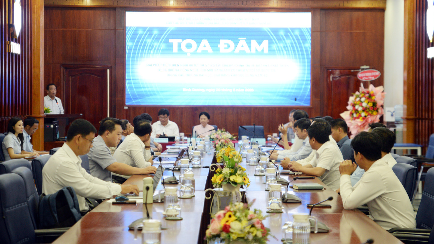  Hội thảo được tổ chức tại Trường Đại học Thủ Dầu Một vào ngày 30/5.