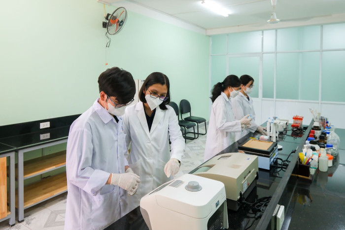 Ngành Công nghệ Vật liệu có nhu cầu lớn nhưng thiếu lao động trình độ cao. Ảnh: Trường Đại học KHTN - Đại học Quốc gia TP Hồ Chí Minh Ngành Công nghệ Vật liệu có nhu cầu lớn nhưng thiếu lao động trình độ cao. Ảnh: Trường Đại học KHTN - Đại học Quốc gia TP Hồ Chí Minh