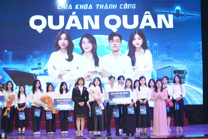 Đội EcoLink đã xuất sắc giành được ngôi vị Quán quân. Đội EcoLink đã xuất sắc giành được ngôi vị Quán quân.