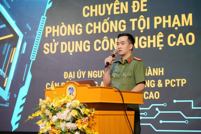 Đại úy Nguyễn Tiến Thành – Cán bộ Phòng An ninh mạng và phòng, chống tội phạm công nghệ cao, Công an Thành phố Đà Nẵng chia sẻ các chuyên đề. Đại úy Nguyễn Tiến Thành – Cán bộ Phòng An ninh mạng và phòng, chống tội phạm công nghệ cao, Công an Thành phố Đà Nẵng chia sẻ các chuyên đề.