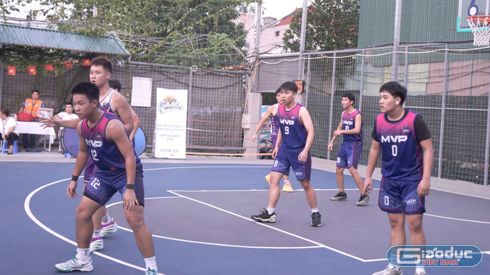 Đội MVP giữ tinh thần quyết chiến đến những phút cuối cùng. gdvn-z6860909338877-ccc6806b0e2f6b12da4bcec373b8c451.jpg