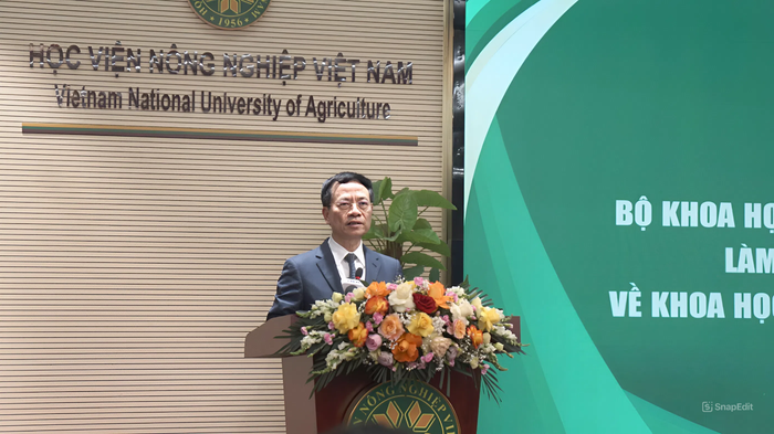 Bộ trưởng Bộ Khoa học và Công nghệ Nguyễn Mạnh Hùng phát biểu tại Hội nghị Bộ trưởng Bộ Khoa học và Công nghệ Nguyễn Mạnh Hùng phát biểu tại Hội nghị