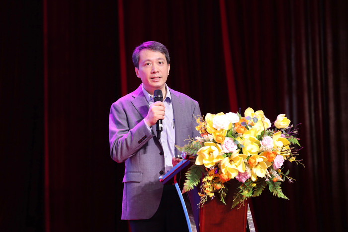 Phó giáo sư, Tiến sĩ Phạm Quang Hưng - Cục trưởng Cục Khoa học, Công nghệ và thông tin chia sẻ tại hội nghị. (Ảnh: Nguyễn Mạnh) img-9561.jpg