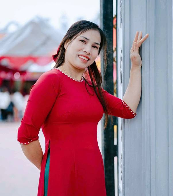 Chị Từ Thị Diệp – phụ huynh em Đỗ Thị Khánh Ngọc, học sinh Trường Trung học cơ sở Vân Tảo (xã Hồng Vân, Hà Nội). Ảnh: NVCC Chị Từ Thị Diệp – phụ huynh em Đỗ Thị Khánh Ngọc, học sinh Trường Trung học cơ sở Vân Tảo (xã Hồng Vân, Hà Nội). Ảnh: NVCC