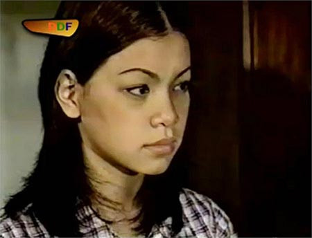 Bước chân vào làng giải trí từ năm 1999 với vai trò một người mẫu/diễn viên trong bộ phim "Hoa cỏ may", Hồ Ngọc Hà nhanh chóng ghi được những dấu ấn sâu đậm trong lòng khán giả với vẻ đẹp khá Tây của mình. Bước chân vào làng giải trí từ năm 1999 với vai trò một người mẫu/diễn viên trong bộ phim "Hoa cỏ may", Hồ Ngọc Hà nhanh chóng ghi được những dấu ấn sâu đậm trong lòng khán giả với vẻ đẹp khá Tây của mình.