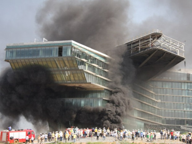 khách sạn 5 sao JW Marriott Hano cháy nghi ngút khách sạn 5 sao JW Marriott Hano cháy nghi ngút