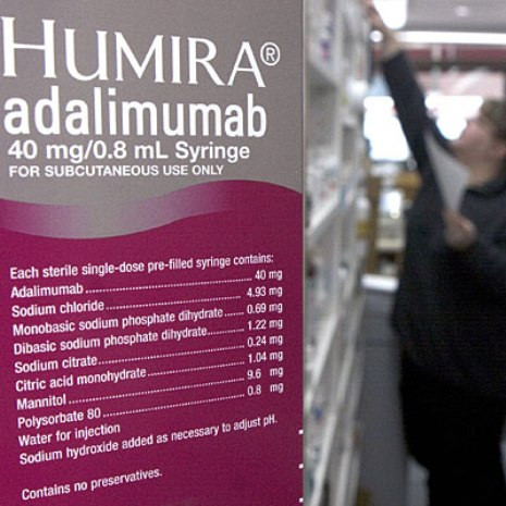 5. Ung thư hệ bạch huyết liên quan đến chất ức chế TNF: Những người sử dụng Humira, một loại chất ức chế TNF điều trị bệnh viêm khớp dạng thấp sẽ tăng nguy cơ phát triển ung thư hệ bạch huyết non-hodgkin hiếm gặp và nguy hiểm. 5. Ung thư hệ bạch huyết liên quan đến chất ức chế TNF: Những người sử dụng Humira, một loại chất ức chế TNF điều trị bệnh viêm khớp dạng thấp sẽ tăng nguy cơ phát triển ung thư hệ bạch huyết non-hodgkin hiếm gặp và nguy hiểm.