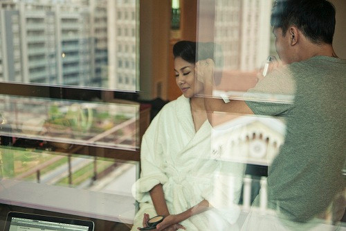 Cùng với những ngôi sao thế giới khác tới tham dự Milan Fashion Week, người đẹp Việt Nam được ưu ái lưu trú tại khách sạn 5 sao Hilton.