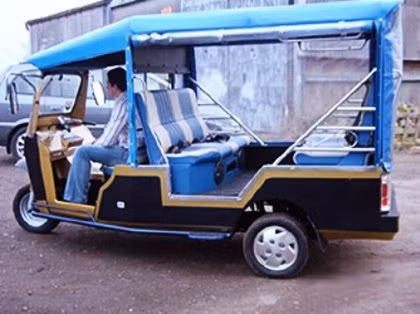 Đa số độc giả cho rằng: Đề xuất đưa xe Túc Túc vào sử dụng là một "tối kiến" (Ảnh minh họa)