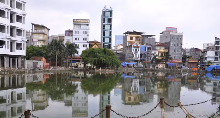Hồ làng Phú Mỹ thuộc khu di tích lịch sử Đình Phú Mỹ. Đây là không gian sinh hoạt tôn giáo, tín ngưỡng của cả làng. Hồ làng Phú Mỹ thuộc khu di tích lịch sử Đình Phú Mỹ. Đây là không gian sinh hoạt tôn giáo, tín ngưỡng của cả làng.