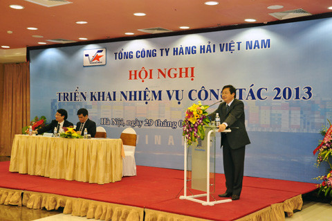 Lãnh đạo Vinalines muốn xin miễn "bảo lãnh" với Vinashinlines. Ảnh: VNL