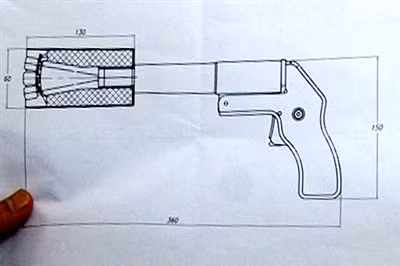 Bản vẽ ống phóng bùi nhùi lưới mà công an Thanh Hóa đang nghiên cứu để đưa vào sử dụng (ảnh: Thanh niên)