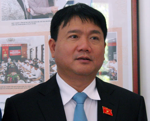 Bộ trưởng Đinh La Thăng. Bộ trưởng Đinh La Thăng.