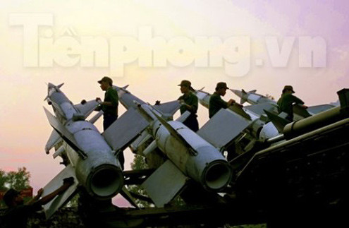 Cánh sóng luôn vươn xa dõi theo từng “Nhịp đập của trái tim Tổ quốc”.