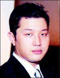 Lee Si-hyung, con trai Tổng thống Hàn Quốc Lee Myung-bak Lee Si-hyung, con trai Tổng thống Hàn Quốc Lee Myung-bak