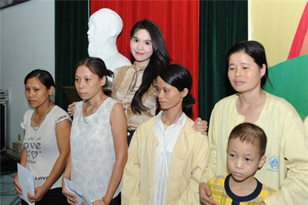 Trong một hoạt động từ thiện Trong một hoạt động từ thiện