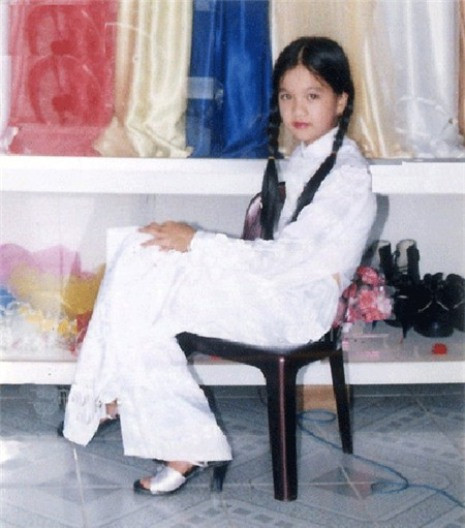 Ngọc Trinh thuở còn thơ ấu Ngọc Trinh thuở còn thơ ấu