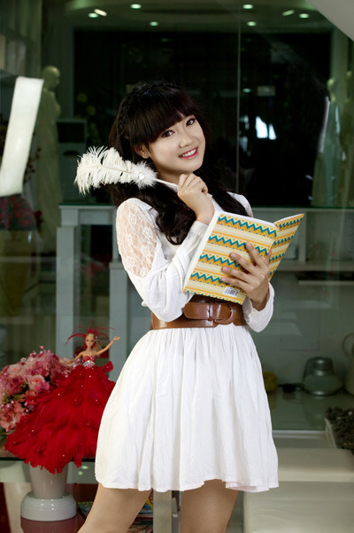 Với nét đẹp và khả năng diễn xuất của mình, việc cư dân mạng "sốt" vì Nhã Phương là điều dễ hiểu.