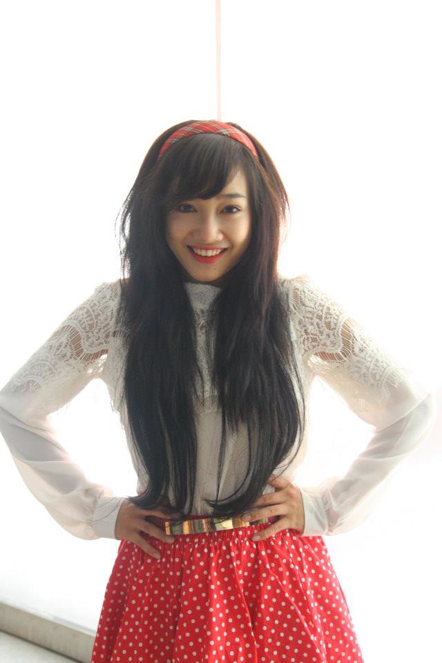 Nhã Phương từng góp mặt trong phim Những thiên thần áo trắng của đạo diễn Lê Hoàng.