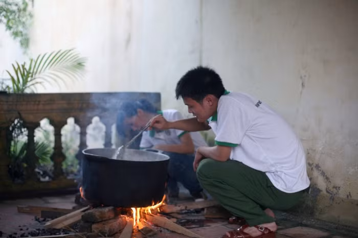 Đây là chuyến đi rất có ý nghĩa mà Ban Thanh niên Học viện tổ chức tạo cho các bạn sinh viên có cơ hội đến gần hơn với những người đã đóng góp một phần xương máu của mình cho Tổ quốc.