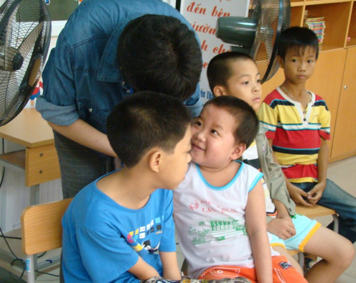 Đội quân của Thanh Nguyên cũng rất tích cực thảo luận. >>BẤM ĐÂY XEM CẬP NHẬT ĐIỂM THI ĐẠI HỌC, CAO ĐẲNG NHANH NHẤT 2012 Đội quân của Thanh Nguyên cũng rất tích cực thảo luận. >>BẤM ĐÂY XEM CẬP NHẬT ĐIỂM THI ĐẠI HỌC, CAO ĐẲNG NHANH NHẤT 2012