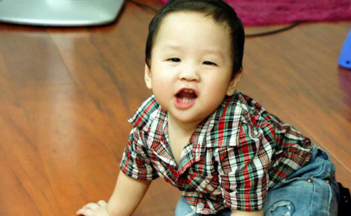 Khoảnh khắc dễ thương của thiên thần nhỏ Khoảnh khắc dễ thương của thiên thần nhỏ