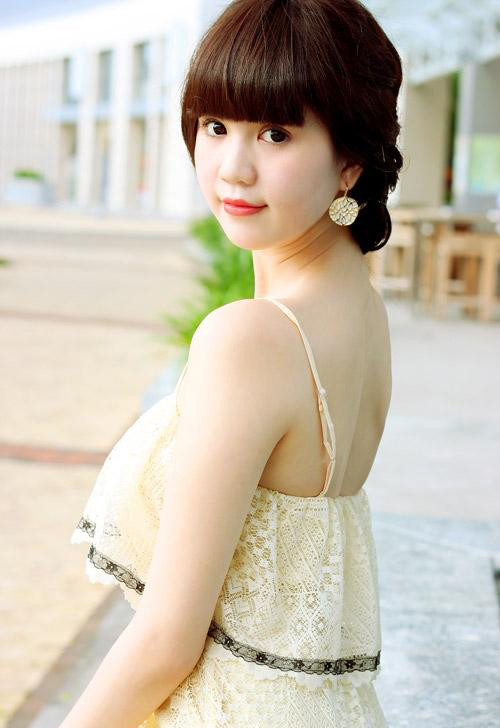 Ngọc Trinh: "Khi chị giỏi, chị sẽ không gặp được những người đàn ông lo lắng cho mình". Ngọc Trinh: "Khi chị giỏi, chị sẽ không gặp được những người đàn ông lo lắng cho mình".