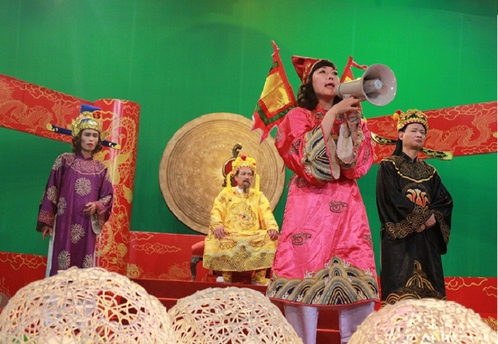 Trong "phiên bản VTC, chị đóng vai Táo Văn thể.