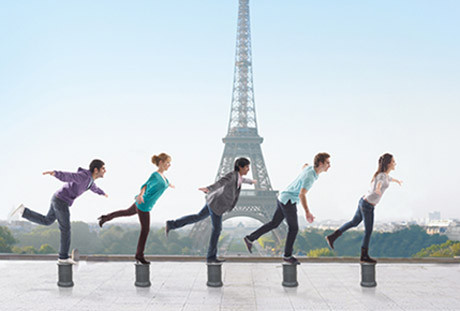 Sinh viên trường lớn ESC Paris Sinh viên trường lớn ESC Paris