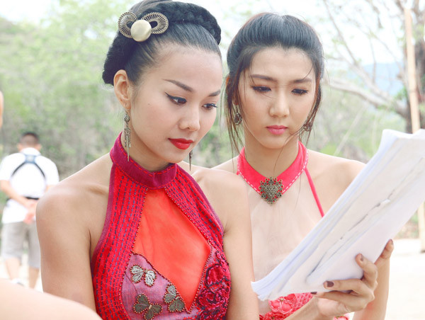 Cô xem Ngọc Quyên như em gái và chỉ dạy nhiều điều trong cuộc sống lẫn nghề nghiệp. Cô xem Ngọc Quyên như em gái và chỉ dạy nhiều điều trong cuộc sống lẫn nghề nghiệp.