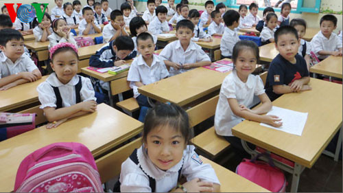 Môn Đạo đức-GDCD đã có những đóng góp quan trọng trong việc giáo dục học sinh ý thức và hành vi của người công dân