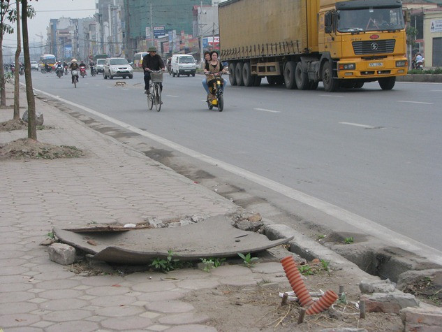 Thế nhưng cũng chẳng thấm vào đâu, những cái bẫy chết người vẫn tồn tại Thế nhưng cũng chẳng thấm vào đâu, những cái bẫy chết người vẫn tồn tại