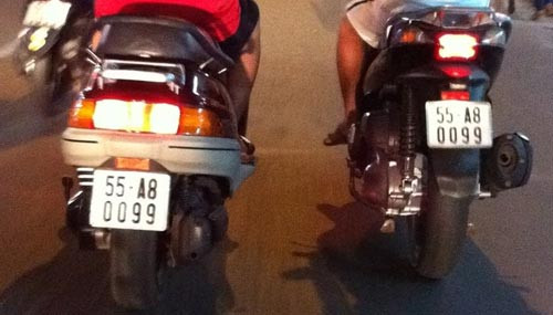 Trào lưu mới: Biển số đôi!