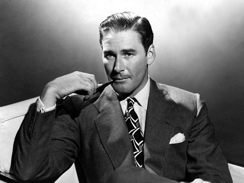 10 - Errol Flynn, với các phim đáng xem: The Adventures of Robin Hood, The Sea Hawk... 10 - Errol Flynn, với các phim đáng xem: The Adventures of Robin Hood, The Sea Hawk...