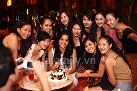 Thì chắc chắn họ sẽ hốt hoảng khi nhìn ngắm dung nhan không trang điểm của dàn thí sinh Hoa hậu Việt Nam.