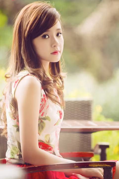 Nữ diễn viên Midu.