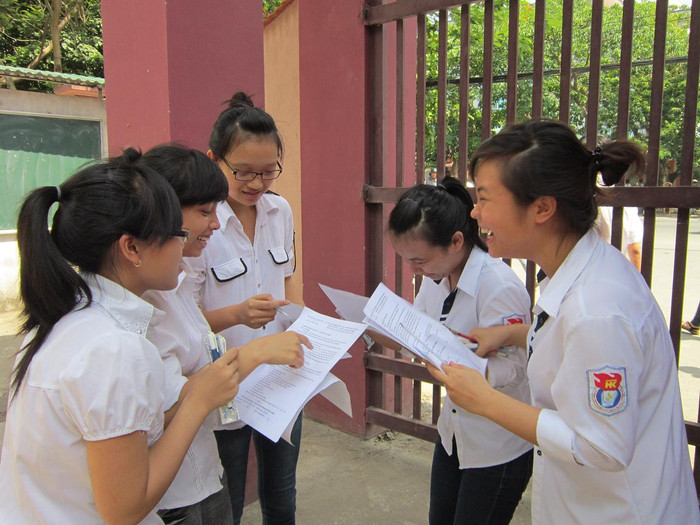 Niềm vui của thí sinh Nghệ An sau môn thi Ngữ văn. Ảnh: gdtd.vn Niềm vui của thí sinh Nghệ An sau môn thi Ngữ văn. Ảnh: gdtd.vn