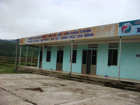 Khẩu hiệu ở khu dược liệu Sìn Hồ