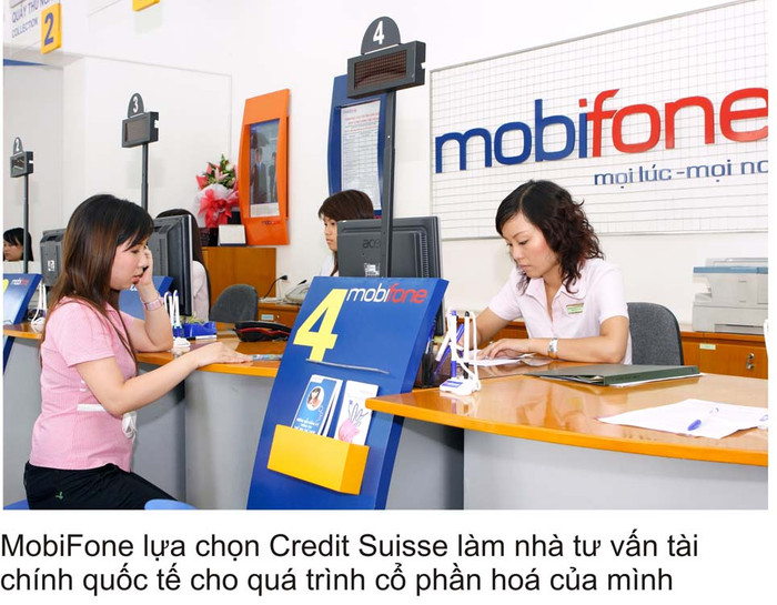 Theo nguồn tin riêng, một kỹ sư chuyên xây lắp trạm phát sóng cho các nhà mạng cho biết những sự cố trên là do nhà mạng MobiFone đang tiến hành nâng cấp, thay đổi thiết bị truyền dẫn tại nhiều khu vực nên thường xảy ra các tình trạng sóng yếu, chập chờn, đá sóng... Ảnh minh họa: Sàn OTC. Theo nguồn tin riêng, một kỹ sư chuyên xây lắp trạm phát sóng cho các nhà mạng cho biết những sự cố trên là do nhà mạng MobiFone đang tiến hành nâng cấp, thay đổi thiết bị truyền dẫn tại nhiều khu vực nên thường xảy ra các tình trạng sóng yếu, chập chờn, đá sóng... Ảnh minh họa: Sàn OTC.