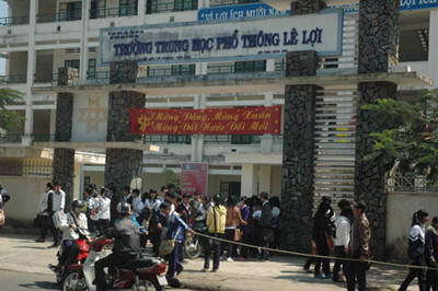 Hội đồng thi Trường THPT Lê Lợi bị trộm đột nhập.
