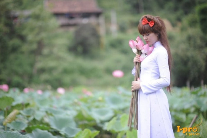 Cô từng đạt nhiều giải trong các cuộc thi âm nhạc Cô từng đạt nhiều giải trong các cuộc thi âm nhạc